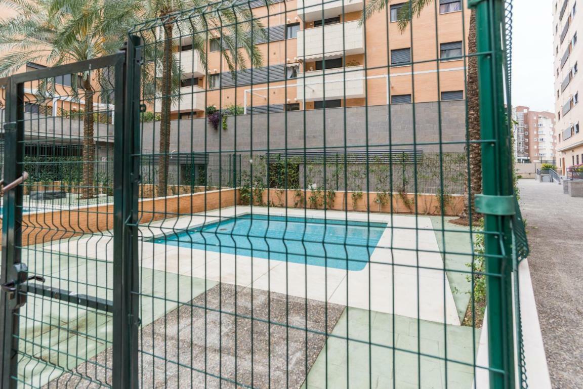 Keywise Perfect Location Next To Maria Zambrano Station, Central , Beach ,Pool And Free Parking 말라가 외부 사진